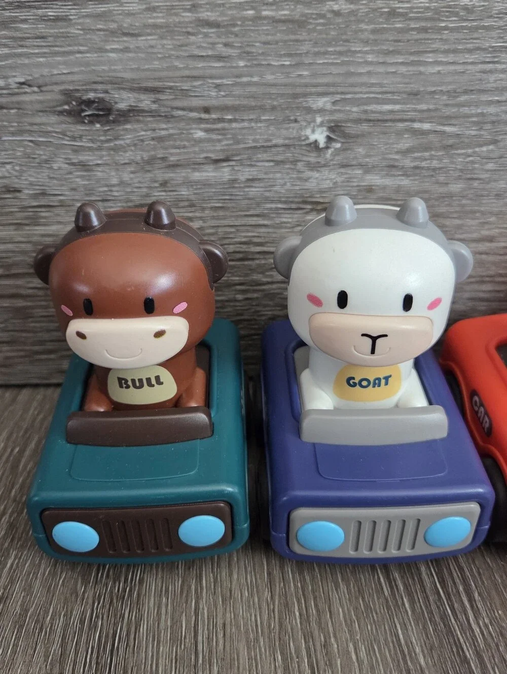iPlay, iLearn Press & Go Animal Toy Cars (Set of 4) – Toddler Friction Vehicles